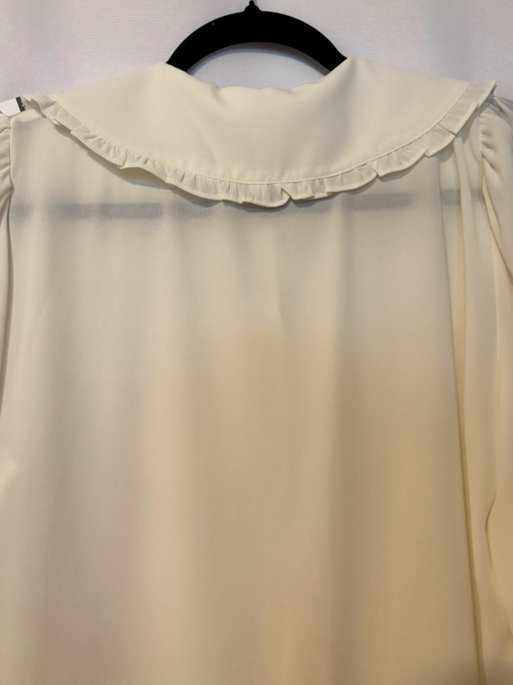 J.Crew Ivory Blouse Size 10 Peter Pan Collar Long Sleeve Button Front - Picture 6 of 7